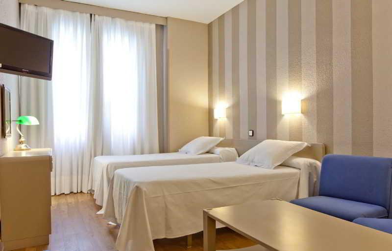Tribu Malasana Madrid Exteriör bild